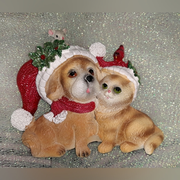 Dog, Cat, Mouse, Cardinal Figurine from Plaste Christmas Decoration Statue - Picture 4 of 7